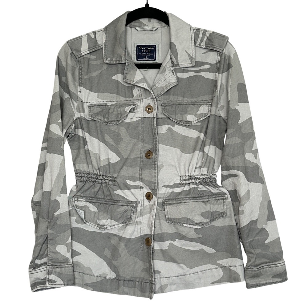 Abercrombie & Fitch Women's Camouflage Jacket Size Small Gorpcore Military